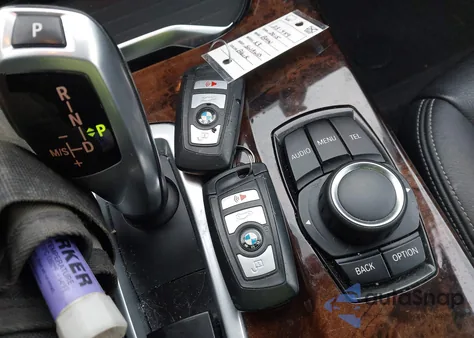 2015 BMW X3 xDrive28I z USA, uszkodzony, nr VIN 5UXWX9C53F0D51058